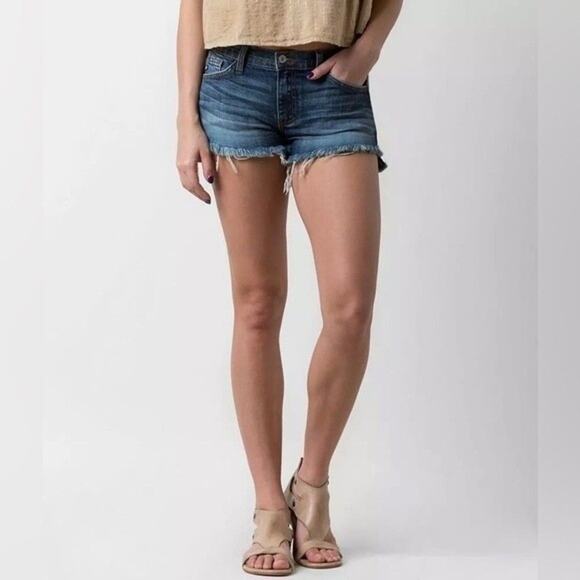 KAN CAN Mid Rise Distressed Stretch Shorts Cut Off Anza Wash Booty Buckle - Picture 1 of 6